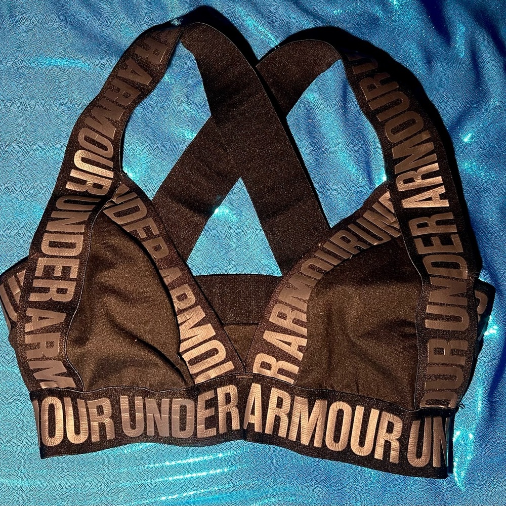 Under Armor Strappy Black Sports Bra XS